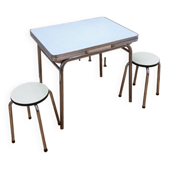 Table formica à rallonges et 2 tabourets