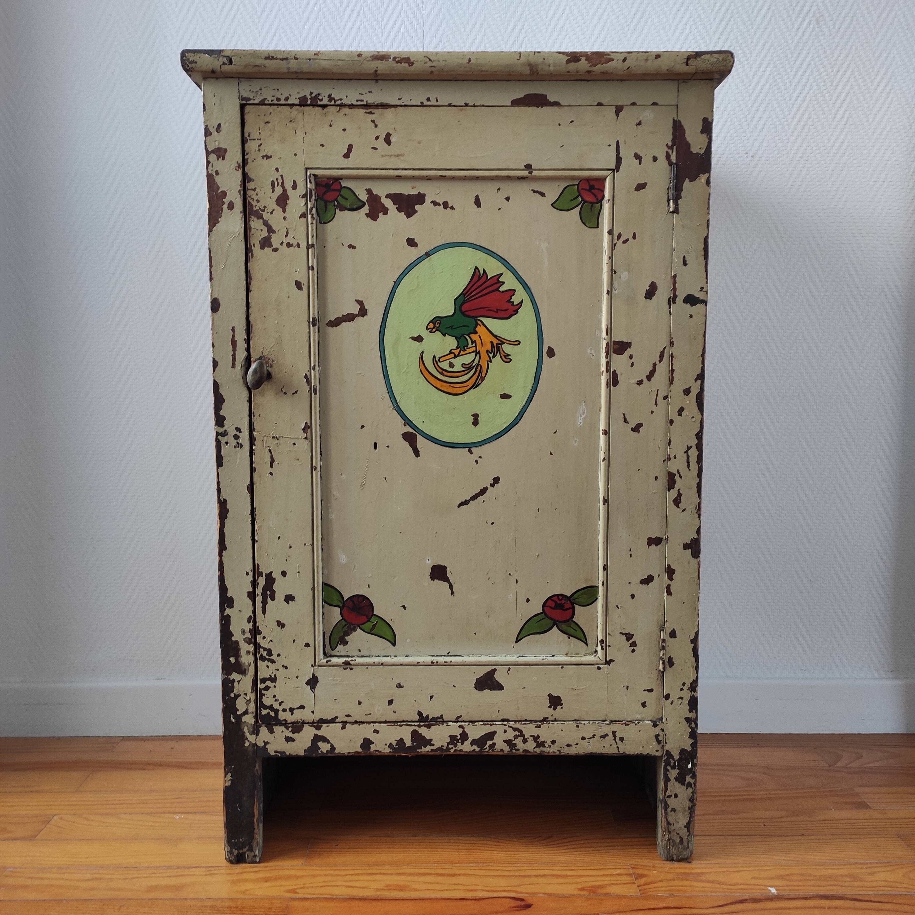 Parisian buffet old jam maker