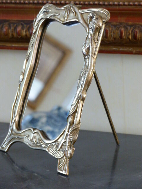 Table mirror Art Nouveau style in solid bronze 20x26cm