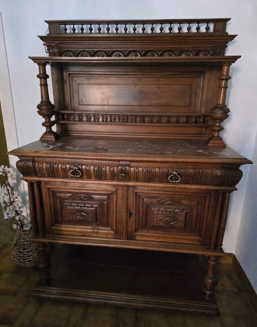 Magnificent buffet/cabinet in Henri II style made of solid walnut and marble.