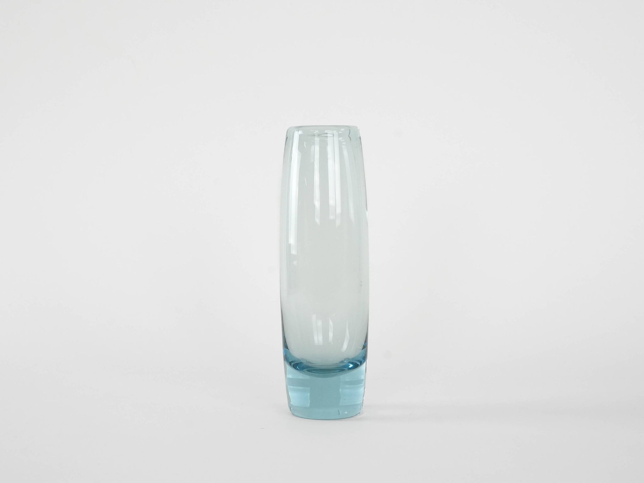 Glass vase, Danish design, 1950s, manufacturer: Holmegaard, designer: Per L