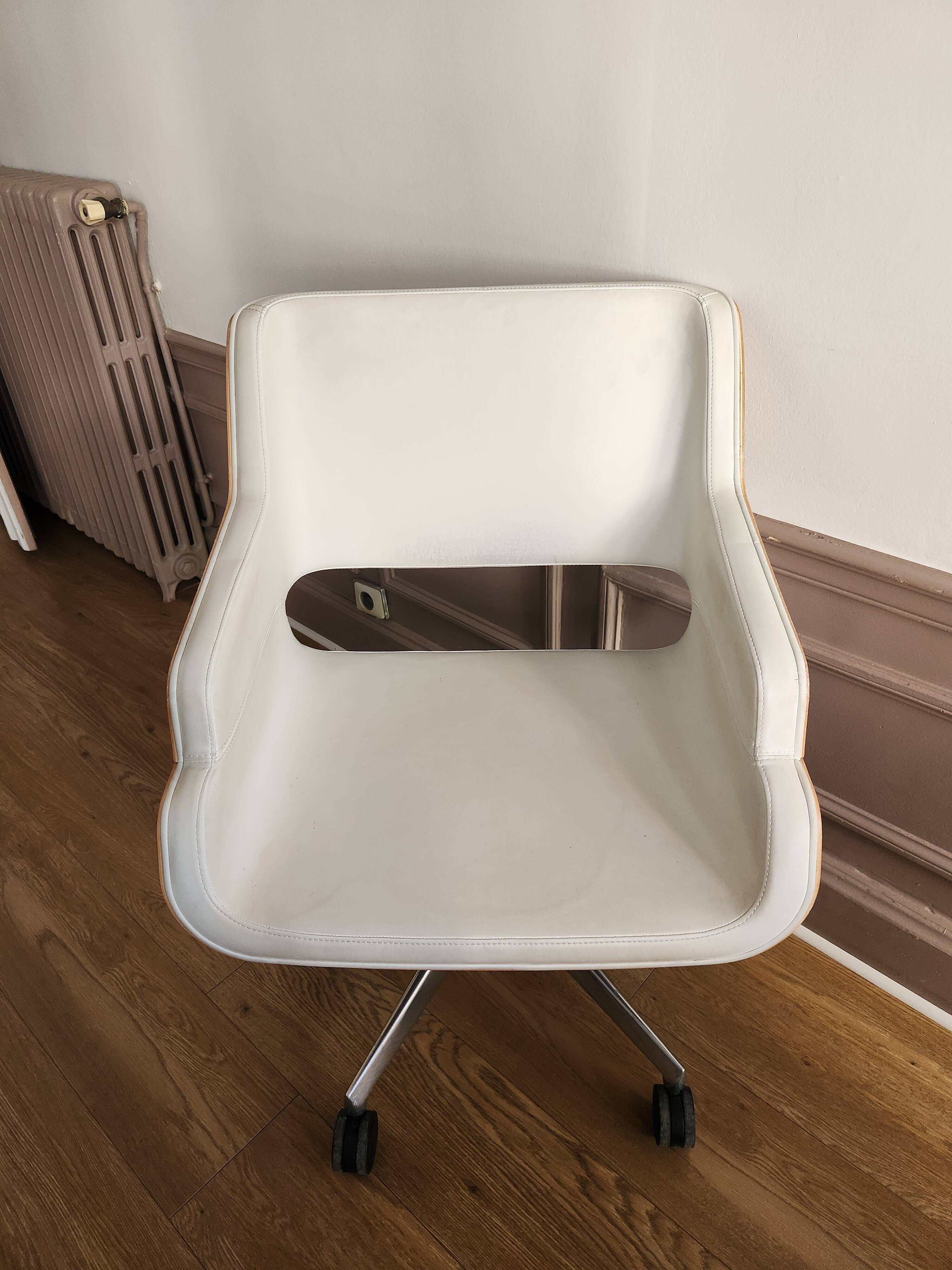 Riccardo armchair Rivoli collection Donati