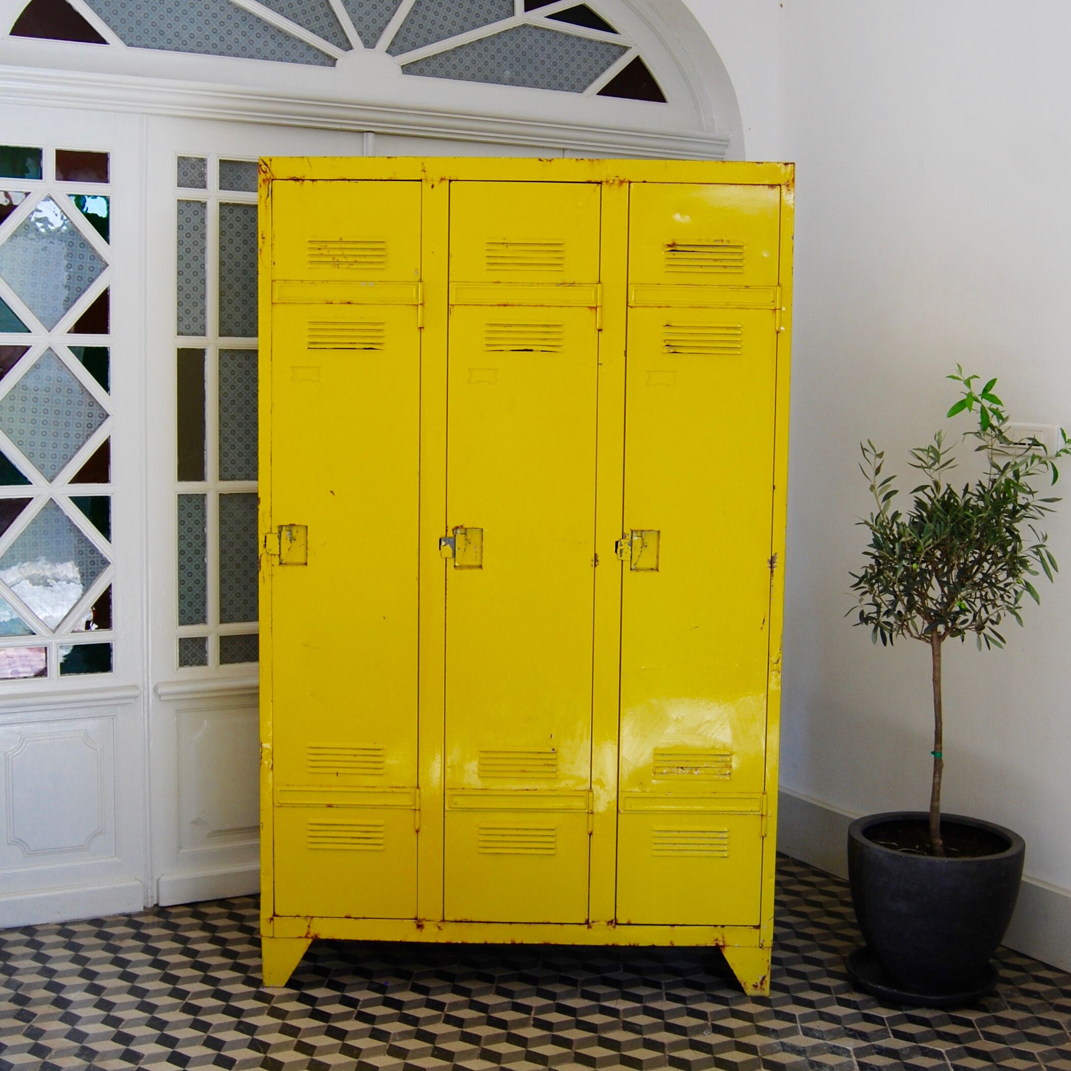 Industrial wardrobe 3 metal doors