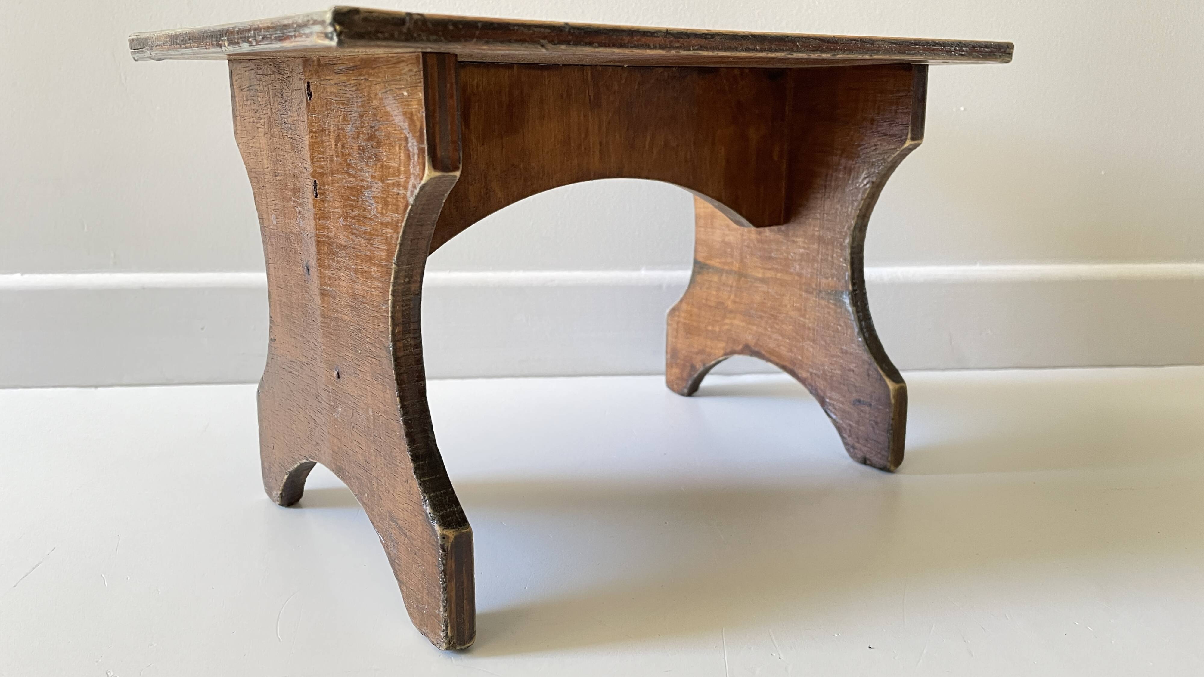 TABOURET Vintage en BOIS