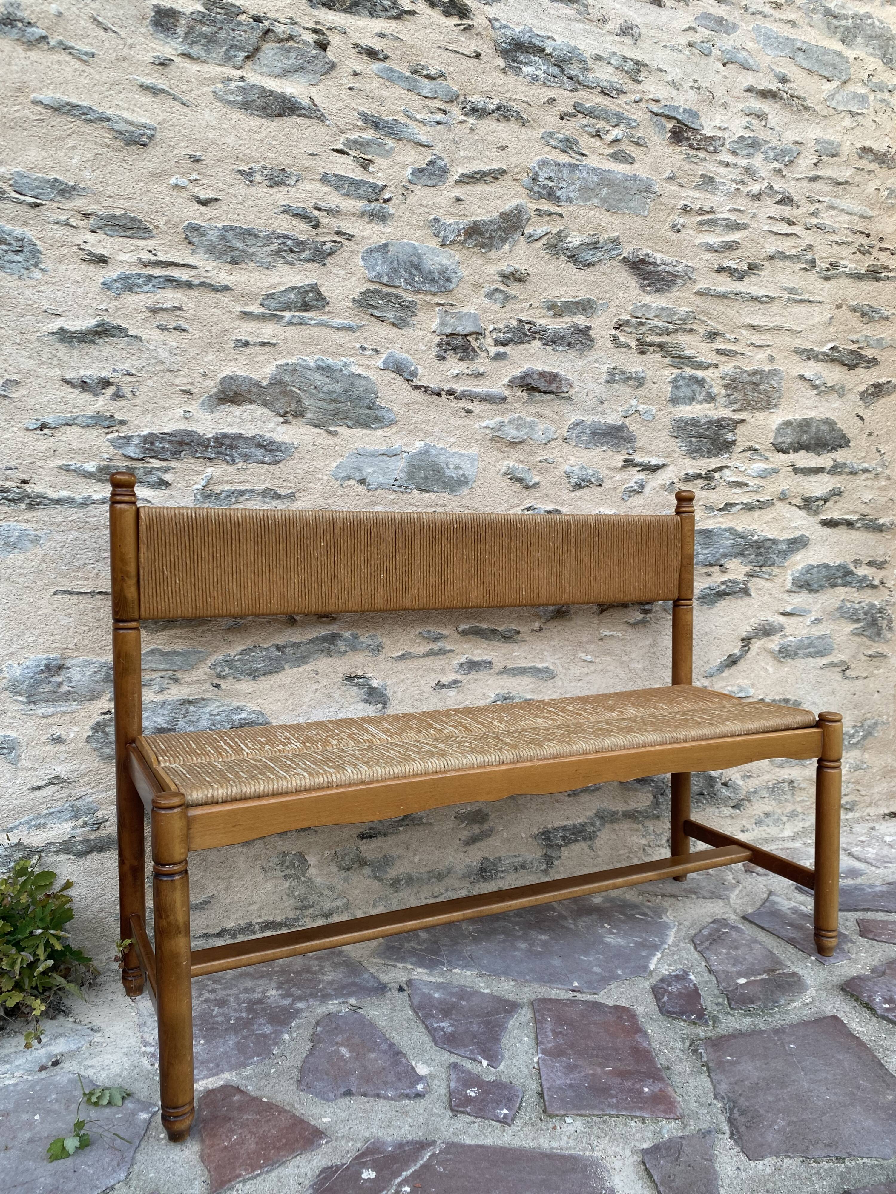Seated beech bench and mulched backrest