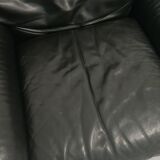 Black leather armchair Natuzzi