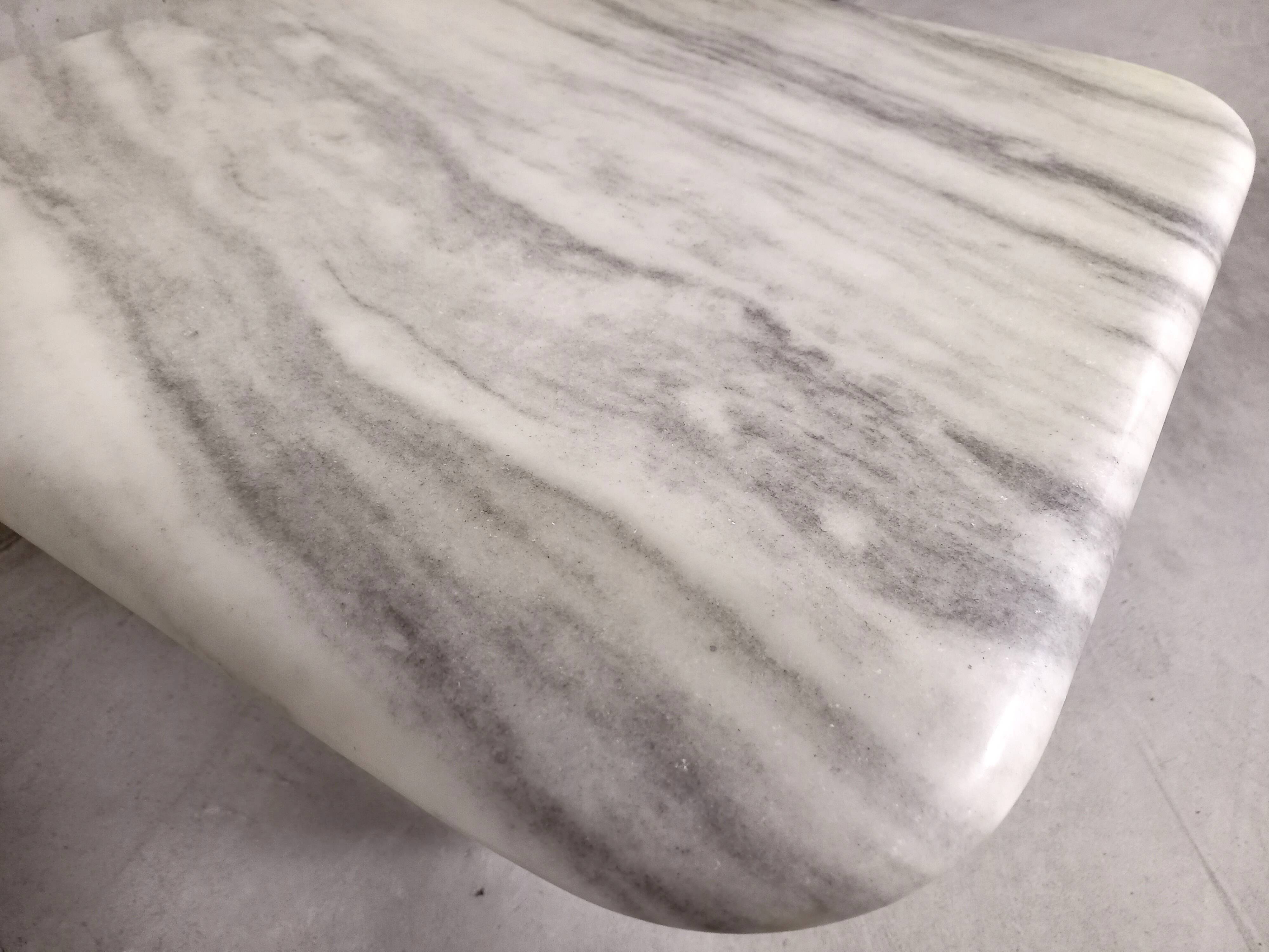 Vintage coffee table in white marble 70s