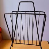 Metal magazine holder