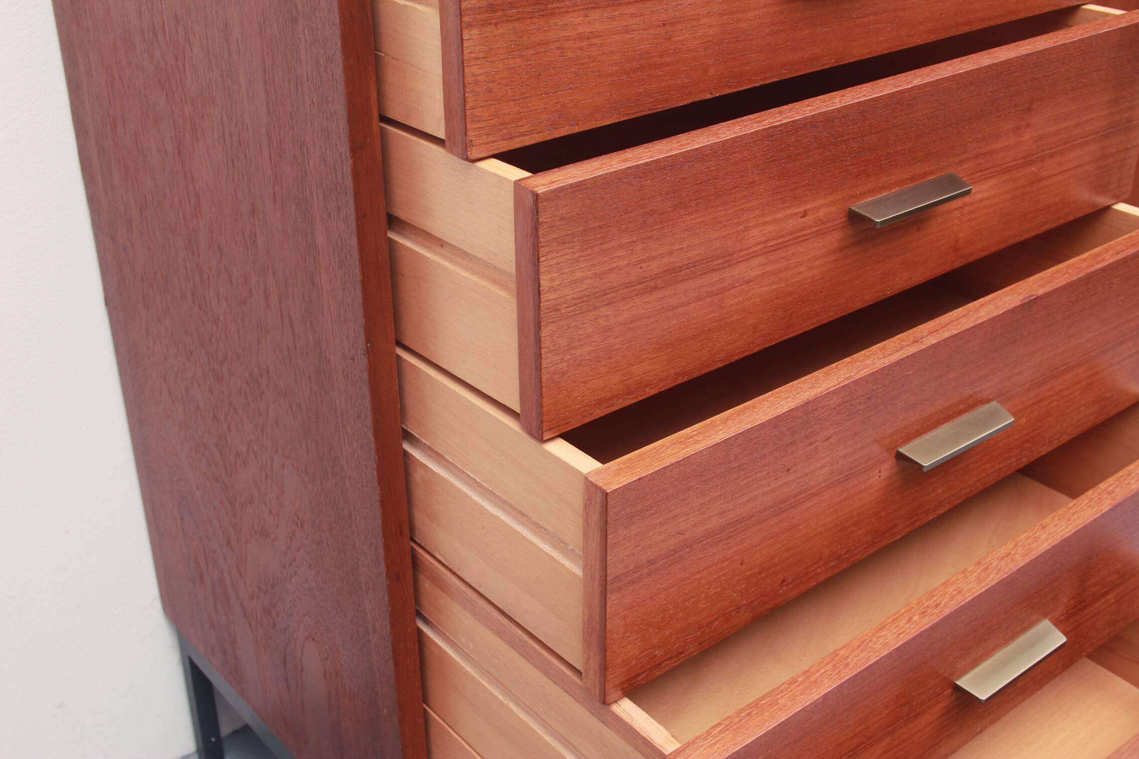 Buffet des années 1960 en teck