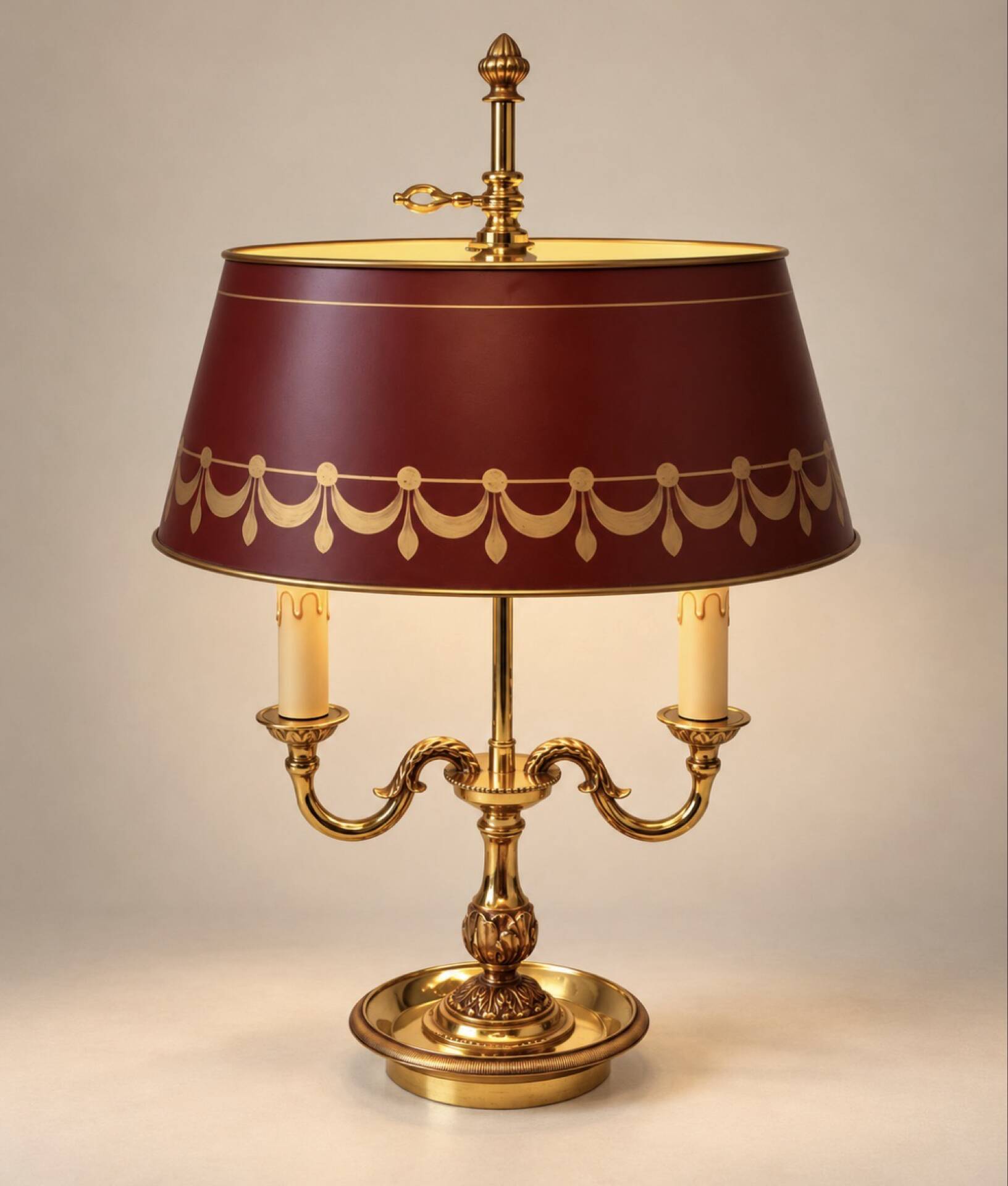 Bouillotte lamp Lucien Gau Paris in gilded bronze