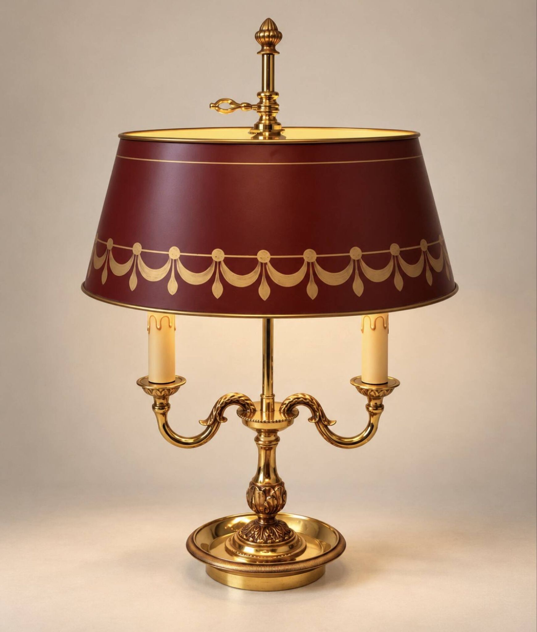 Lampe bouillotte Lucien Gau Paris en bronze doré