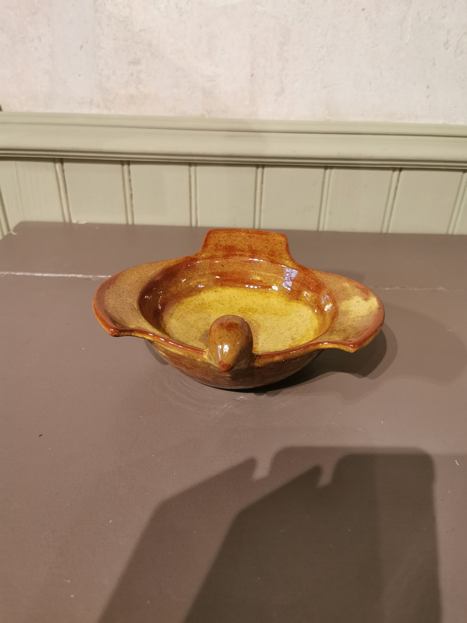 Ceramic "dove" cup