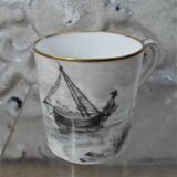 Cup and under cup decoration in grisaille porcelain of Paris XIXth signed