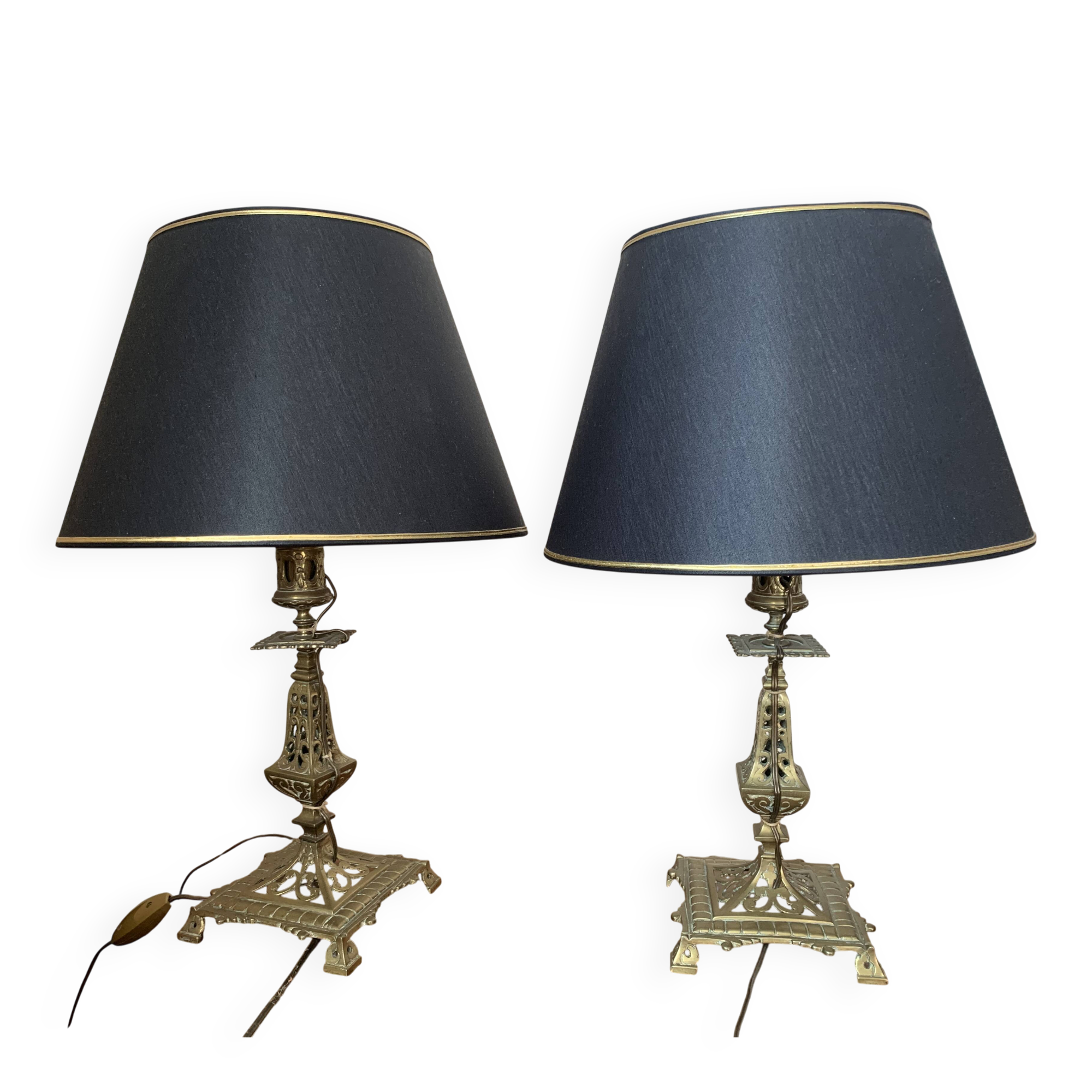 Pair of table lamps