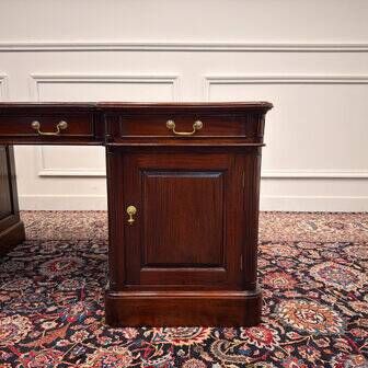 Classic English partner desk green leather