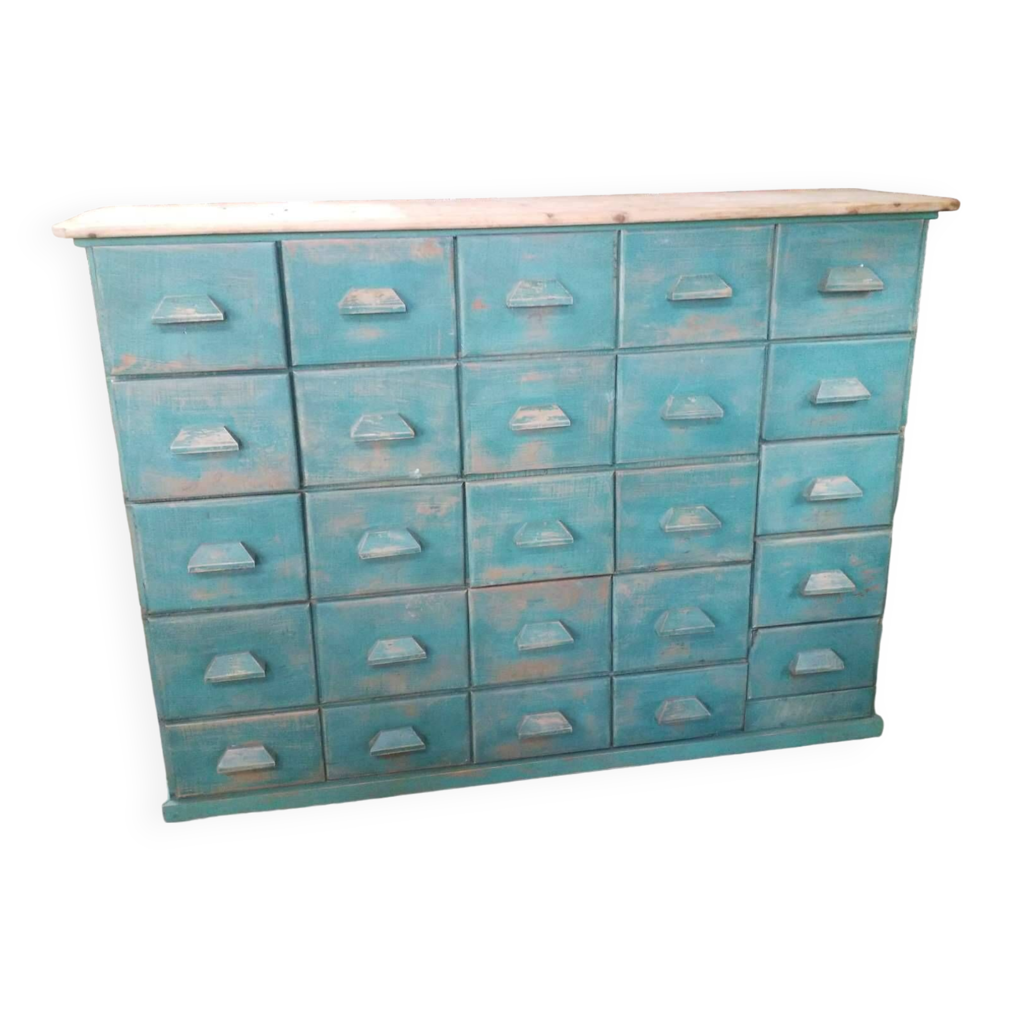 25-drawer cabinet