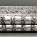 Handcrafted ethnic jewelry box - Hand-pushed silver iron - India - 70's
