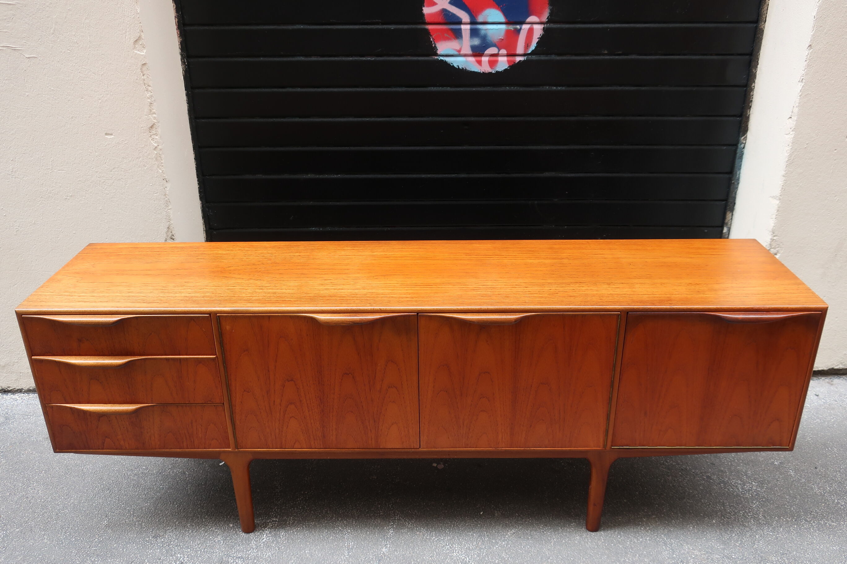 Sideboard Mcintosh teak of the 1960s