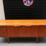 Sideboard Mcintosh teak of the 1960s