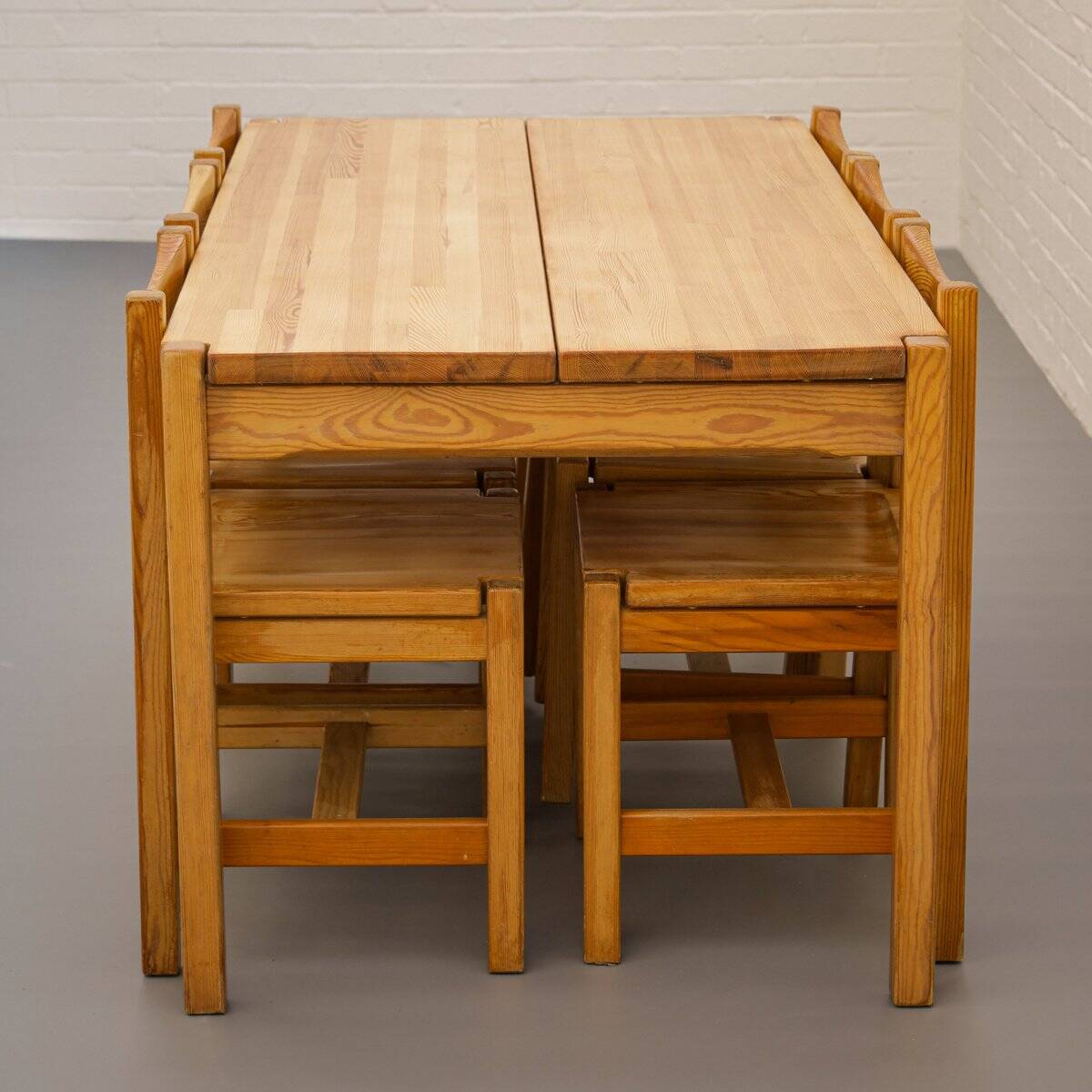 Hongisto table and 5 chairs – Ilmari Tapiovaara, 1970s