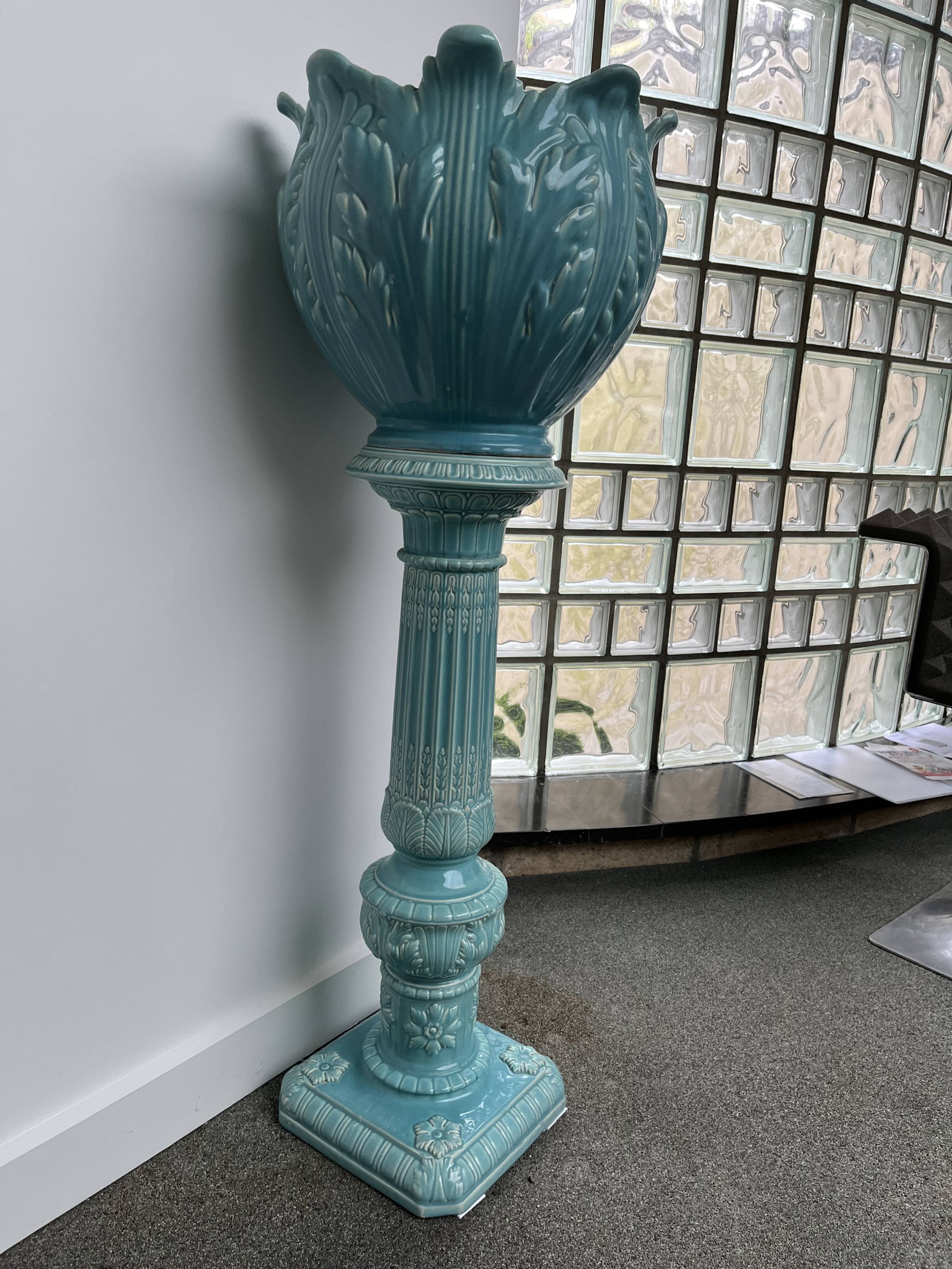 Basin on column early twentieth century