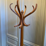 Baumann coat holder