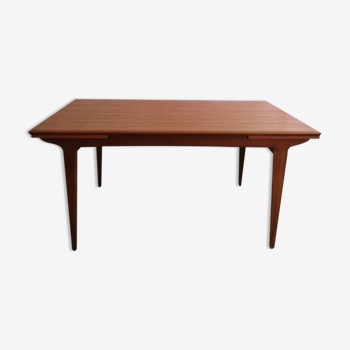 Extendable teak table 1960