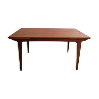Extendable teak table 1960