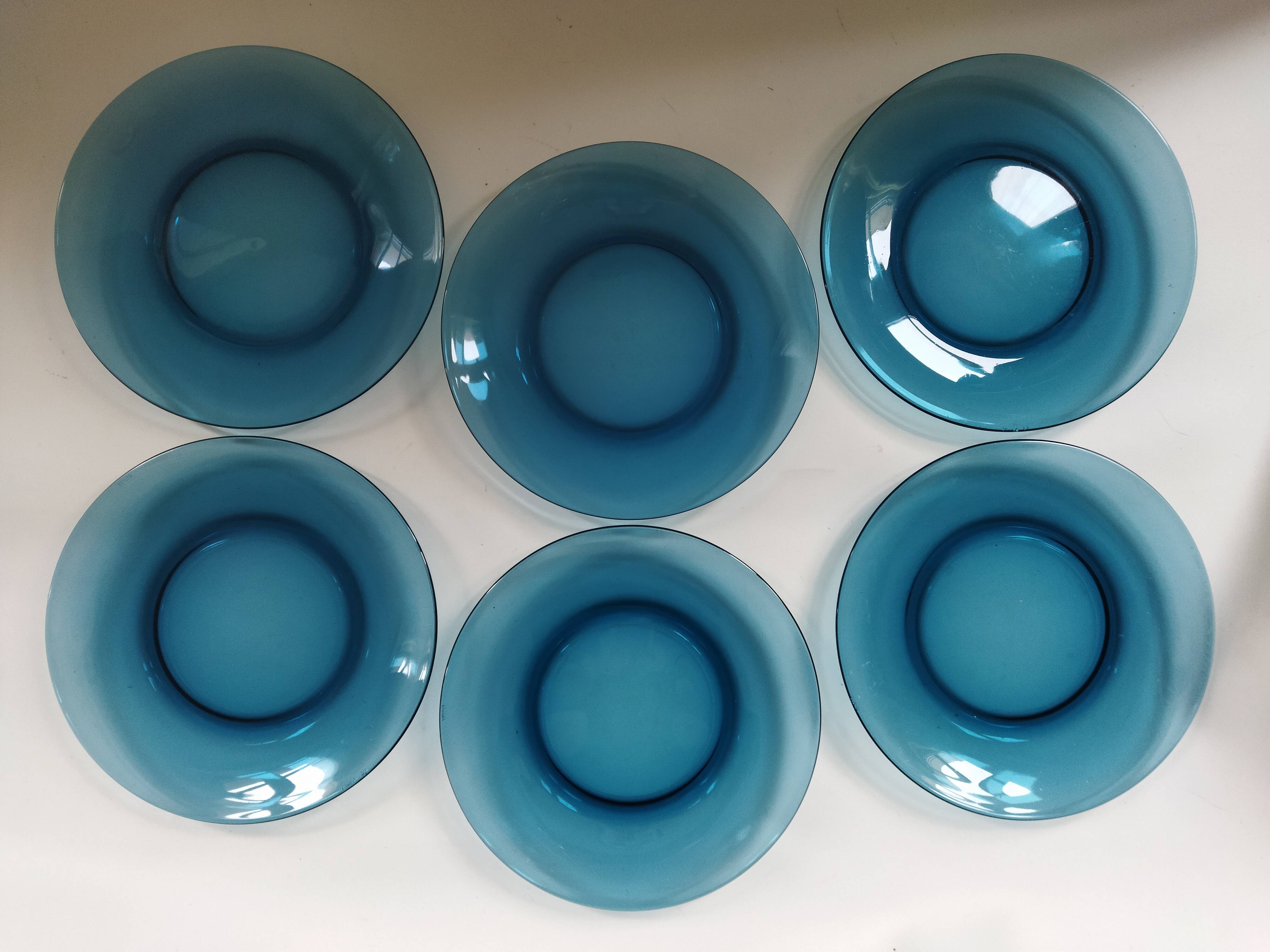 6 Vereco dinner plates