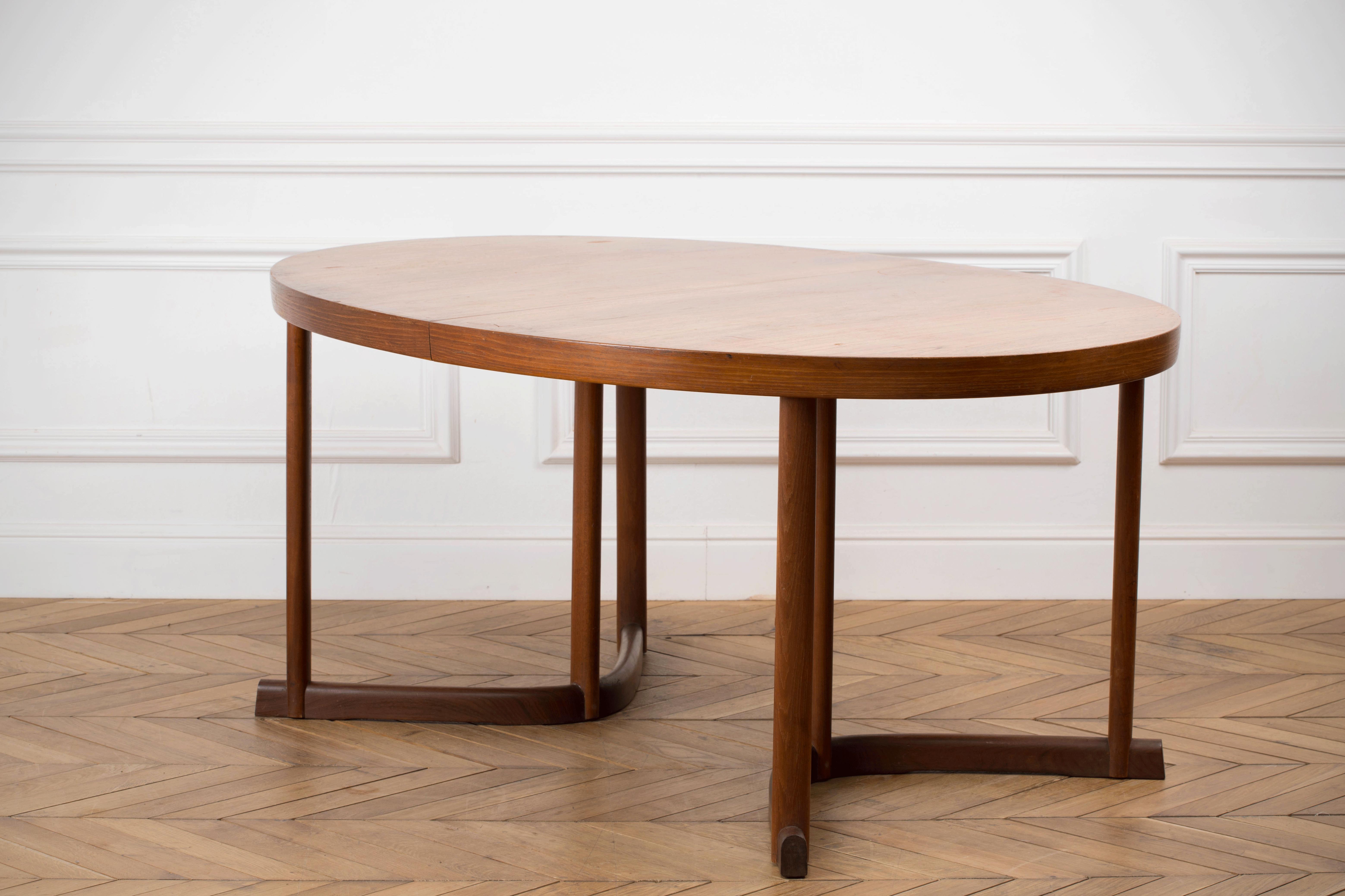 Table à manger par Johannes Andersen