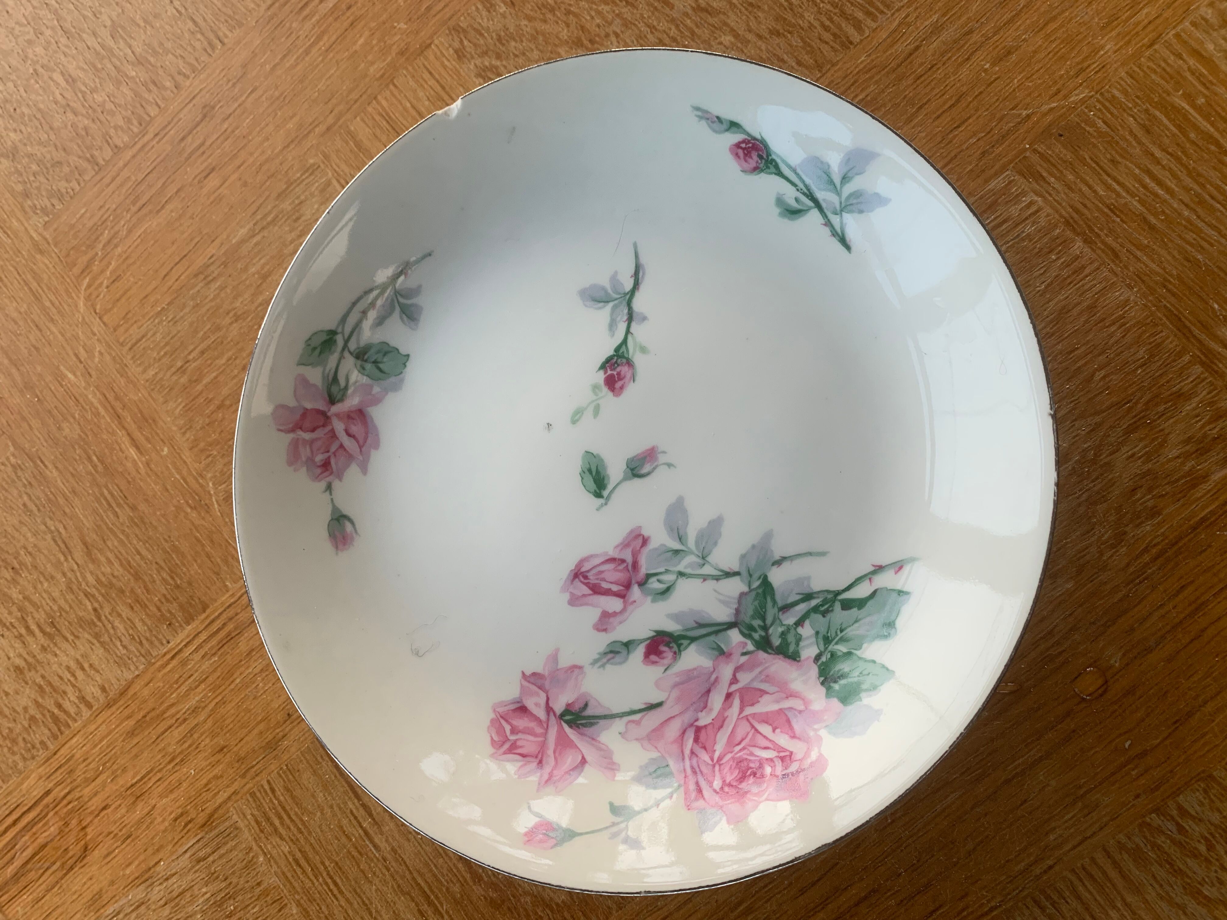 Porcelain compotier motifs of roses art deco signed HB France