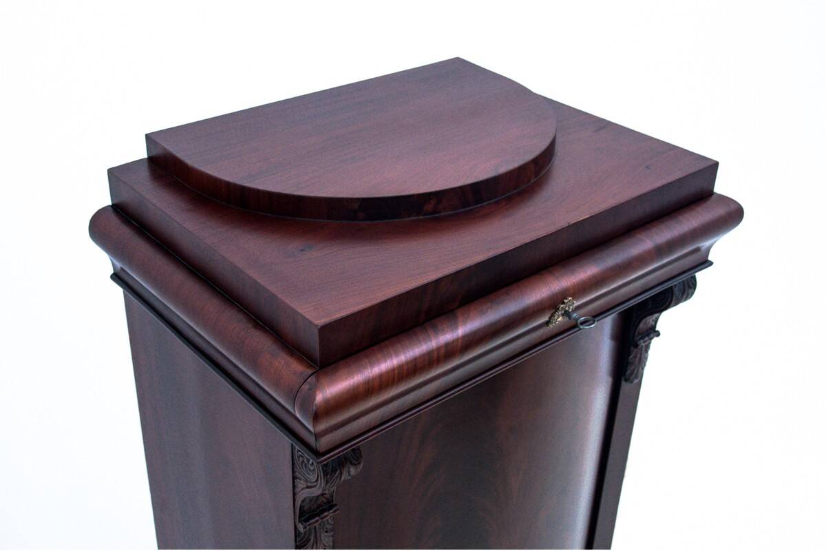 Biedermeier bar / chest of drawers, Northern Europe, 1860.