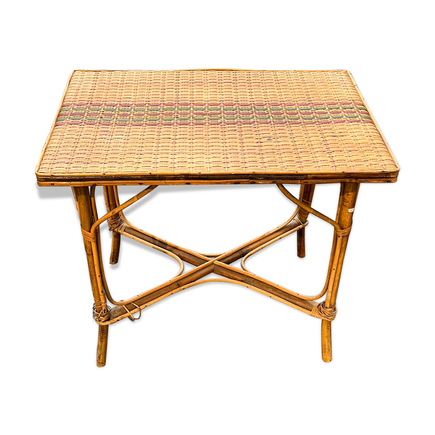 Rattan table