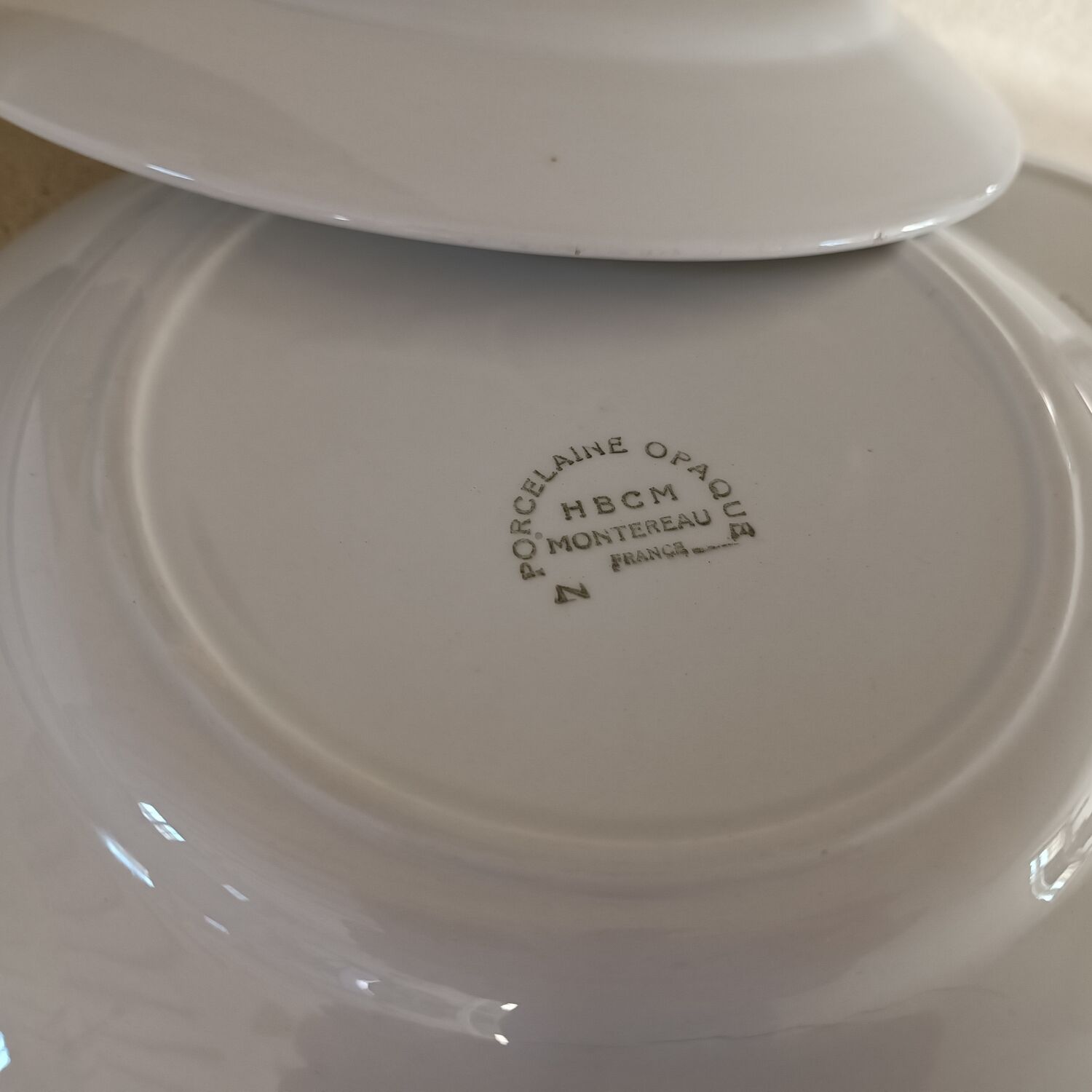 Set of 4 plates HBCM Creil-Montereau