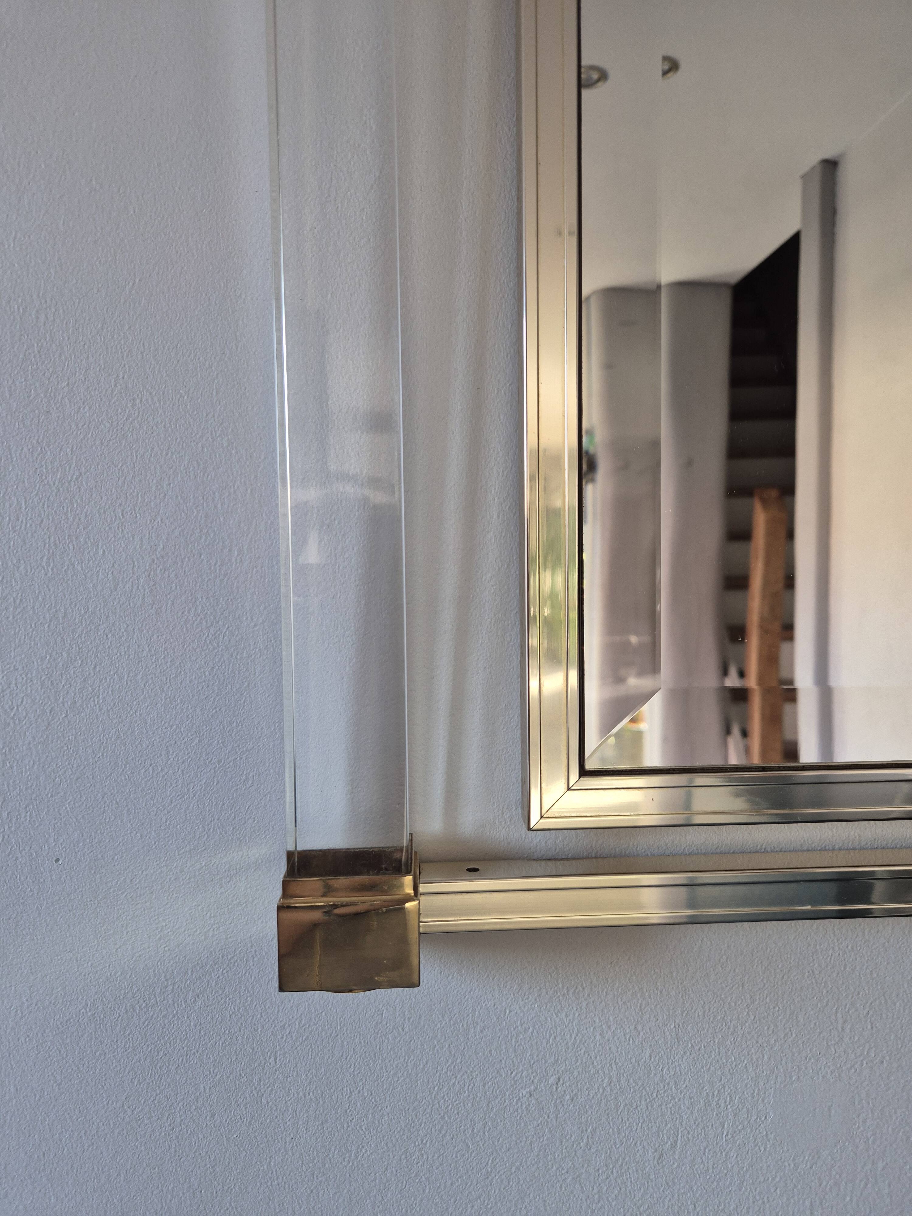 Miroir Pierre Vandel en lucite et doré, années 70
