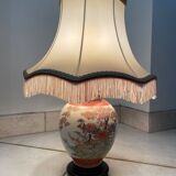 Decorated earthenware lamp