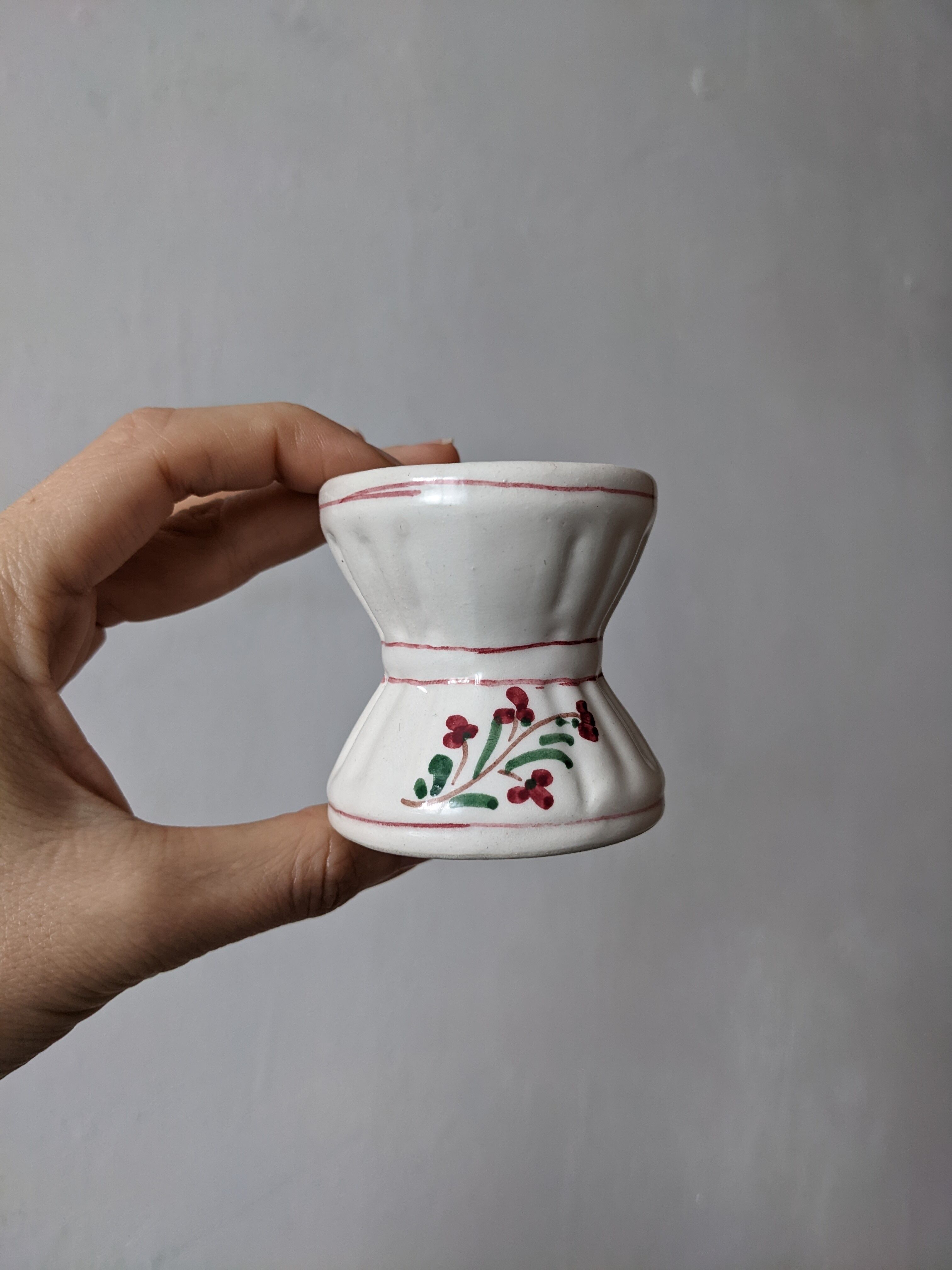 Coquetier diabolo old sarreguemines earthenware decorated with flowers painted by hand