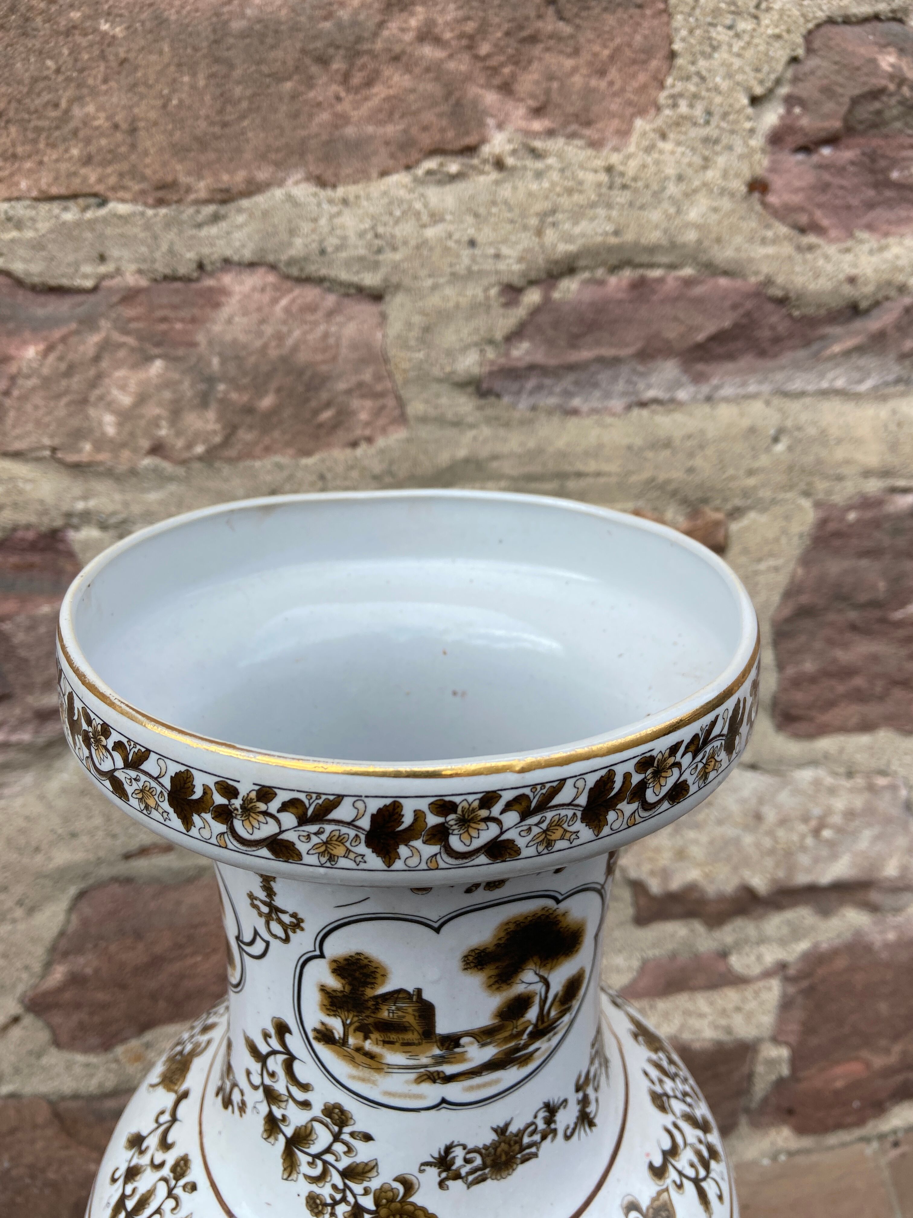 Chinese ceramic vase