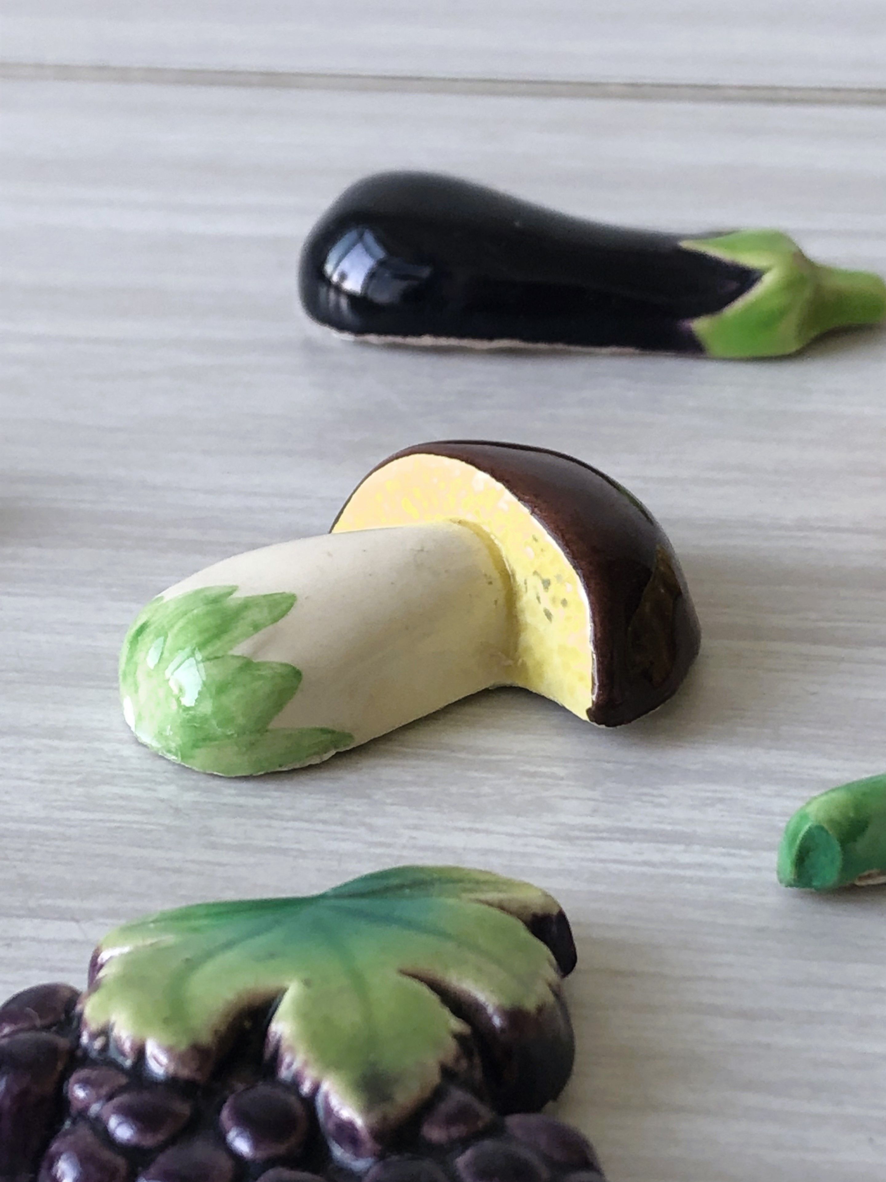 Set of Vallauris fruit and vegetable knife holders