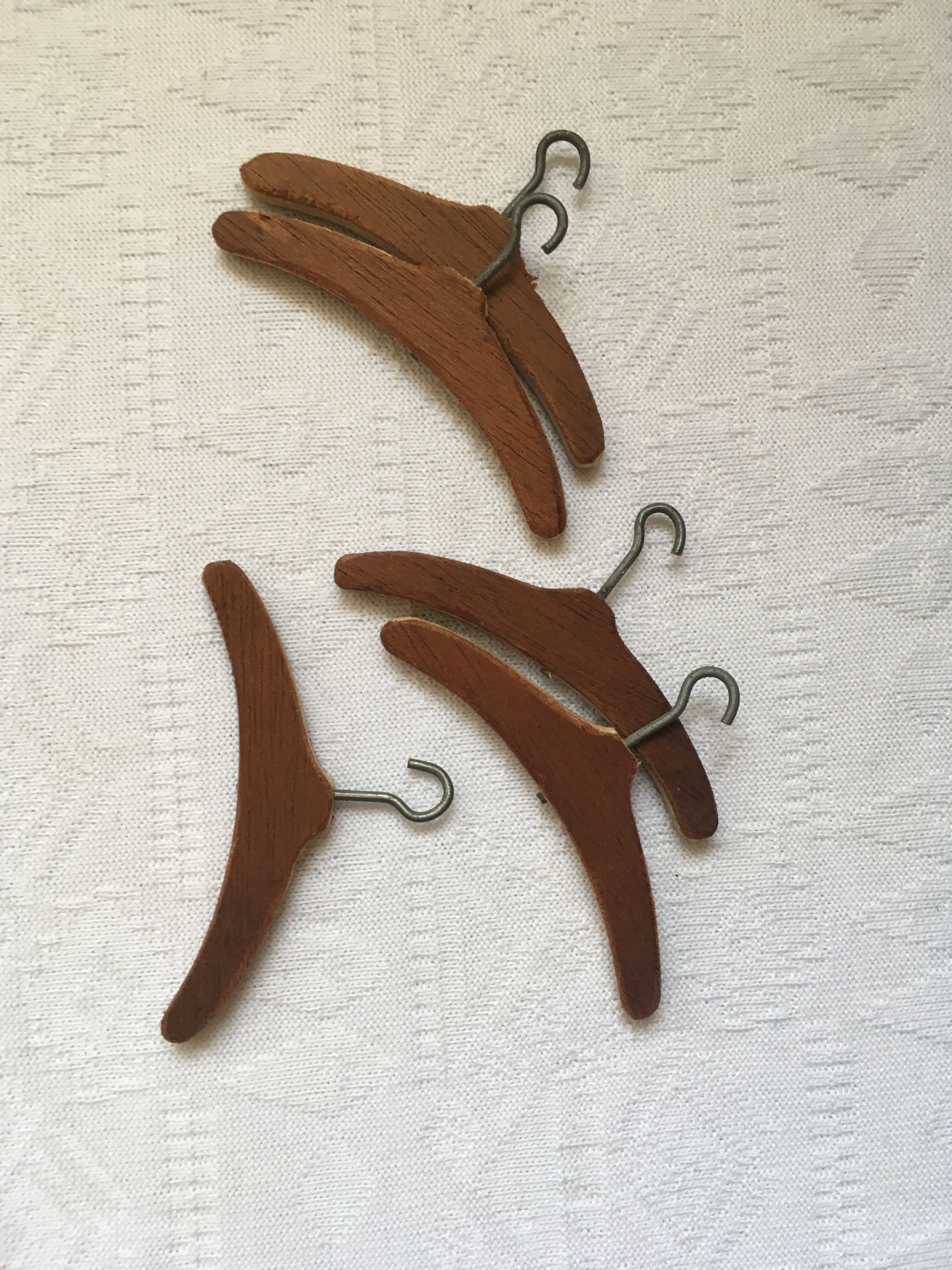 Doll cabinet 3 wooden doors with mirror