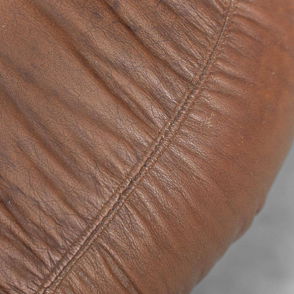 COPPIA DI POLTRONE VINTAGE IN PELLE MARRONE ANNI ’70 MODERNARIATO