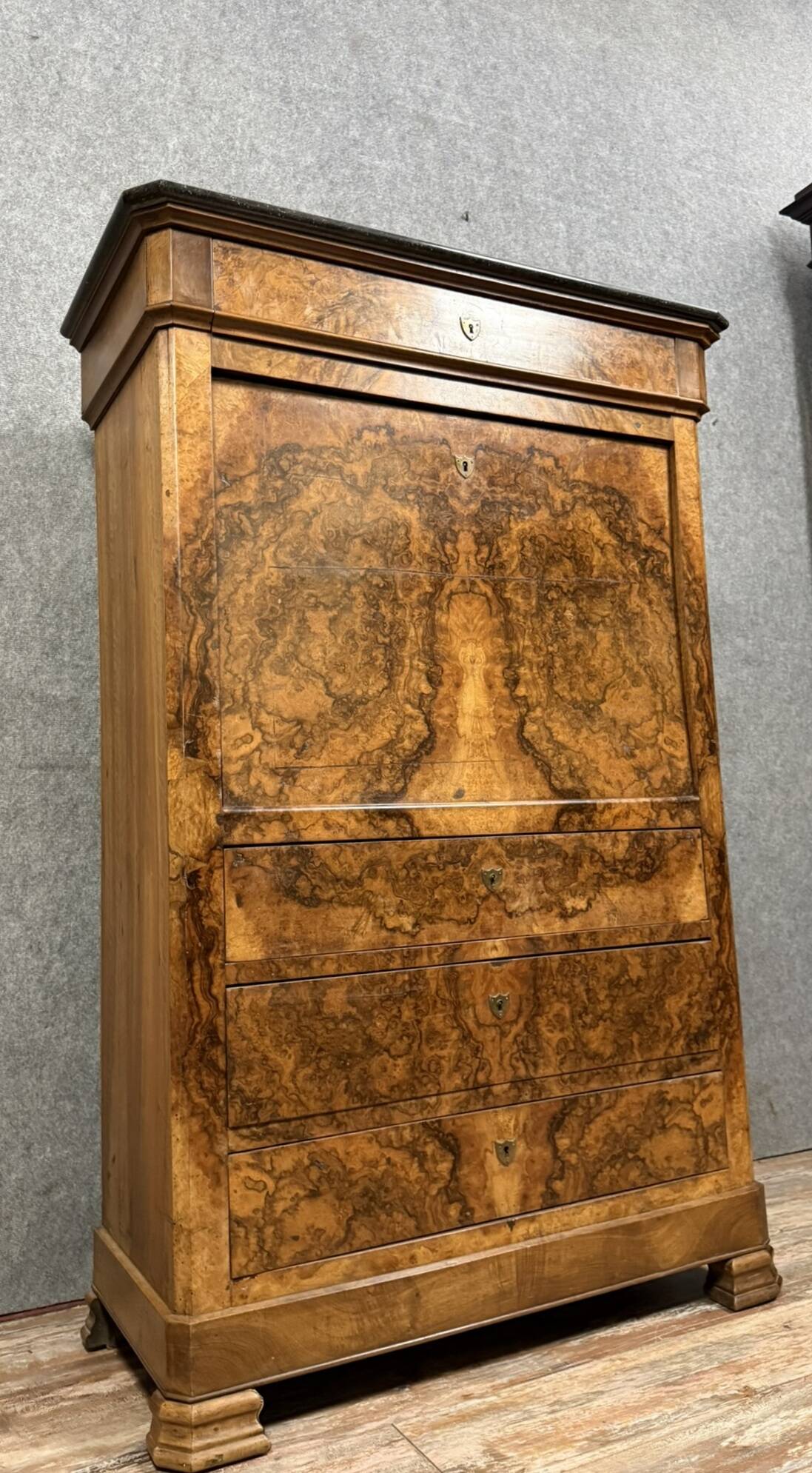 Secrétaire époque louis philippe en ronce de noyer