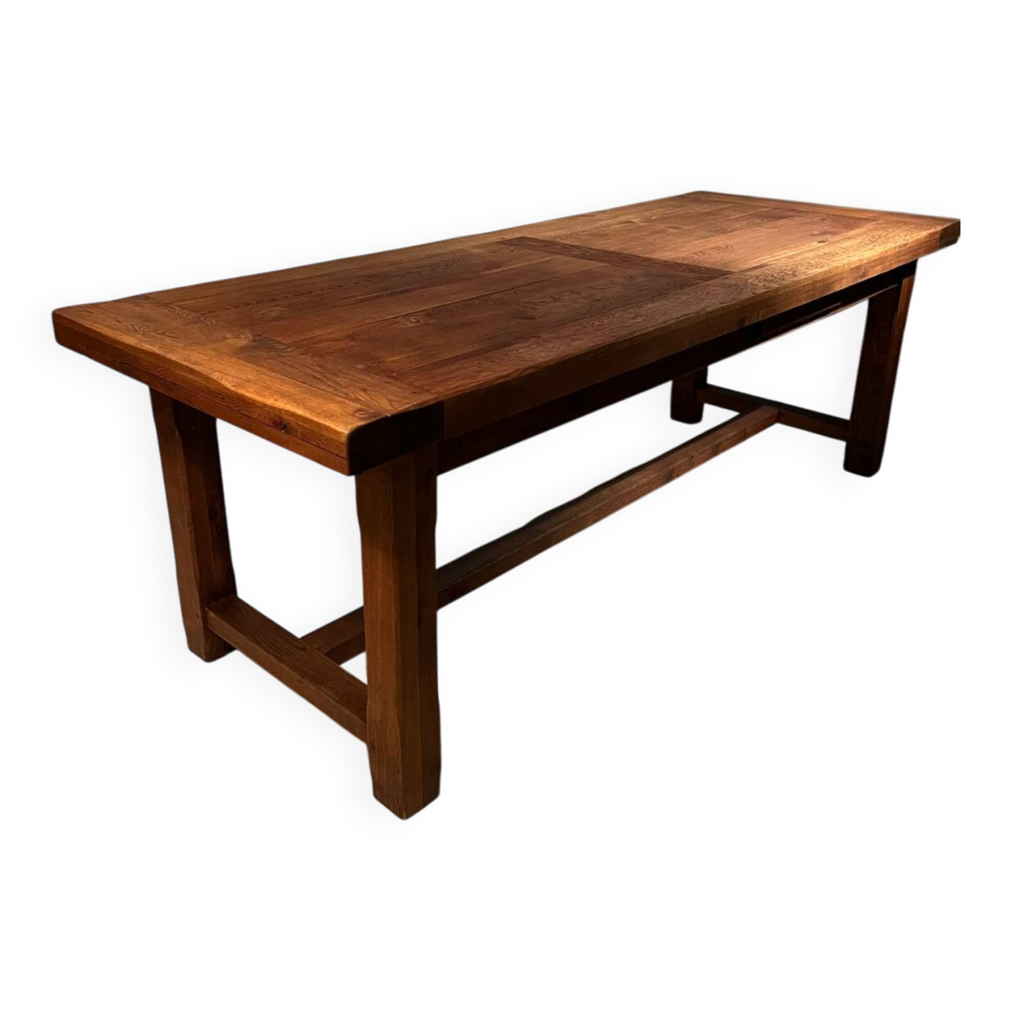 Old farmhouse table in solid oak