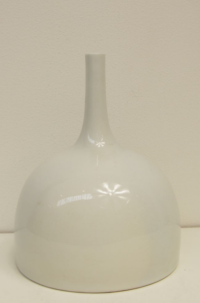 White ceramic vase by Rene Devie France 1972