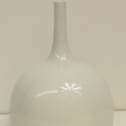 Vase en céramique blanche par Rene Devie France 1972