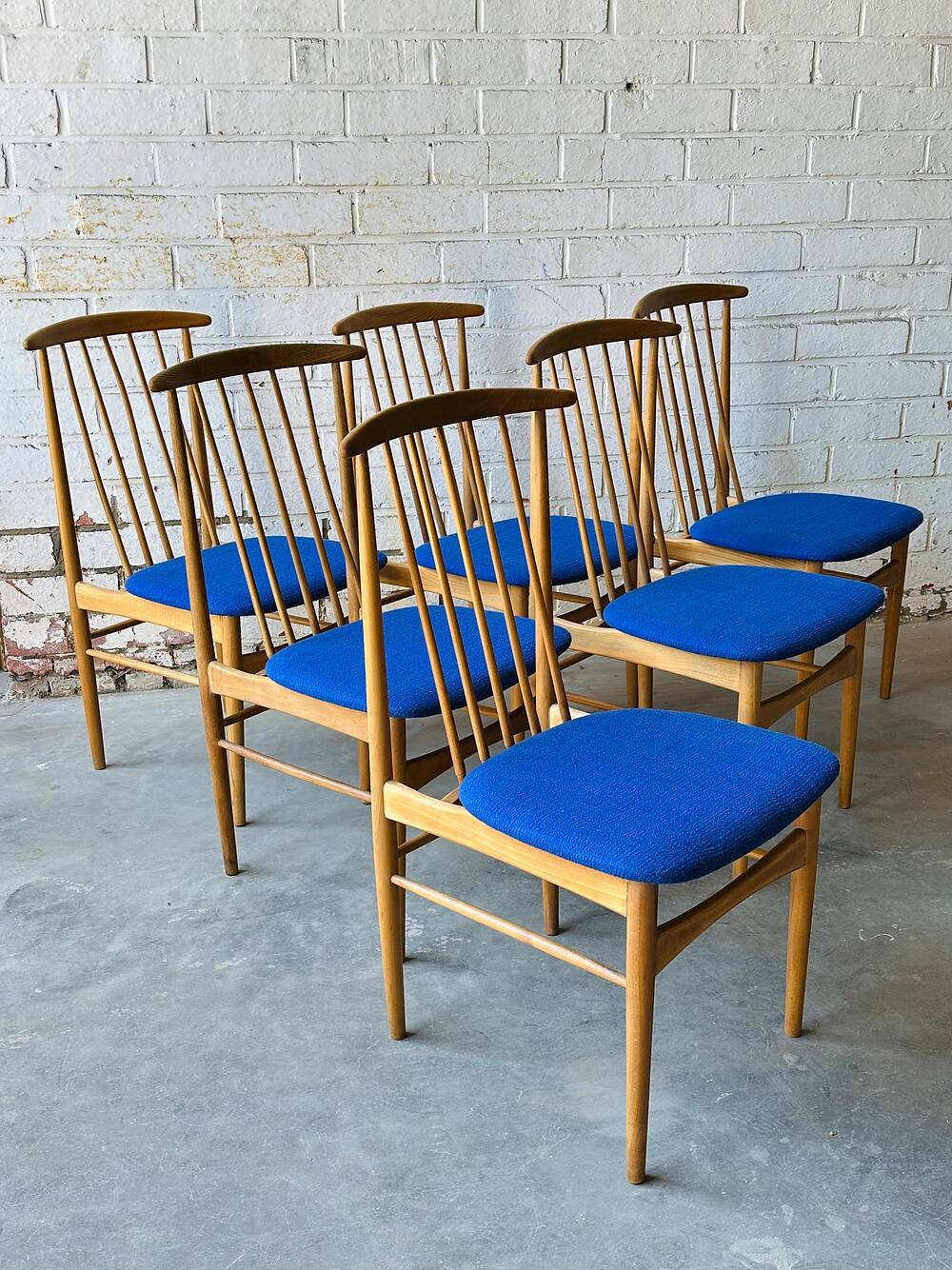 Set of 6 Scandinavian dining chairs, 1960s