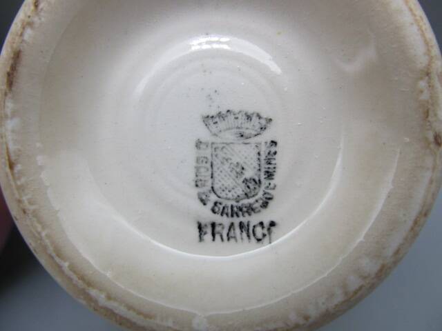 Set of 3 antique bowls in Sarreguemines earthenware.