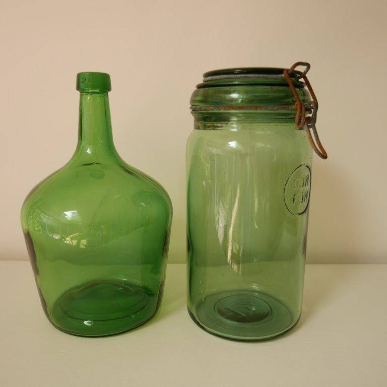 Set of demijohn and green Durfor preserves