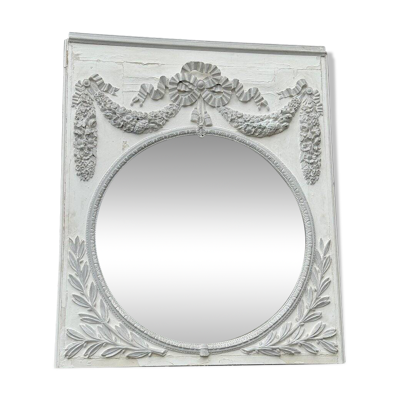 Miroir de cheminée, trumeau Louis XVI en bois sculpté rechampi blanc et gris, XVIIIème siècle