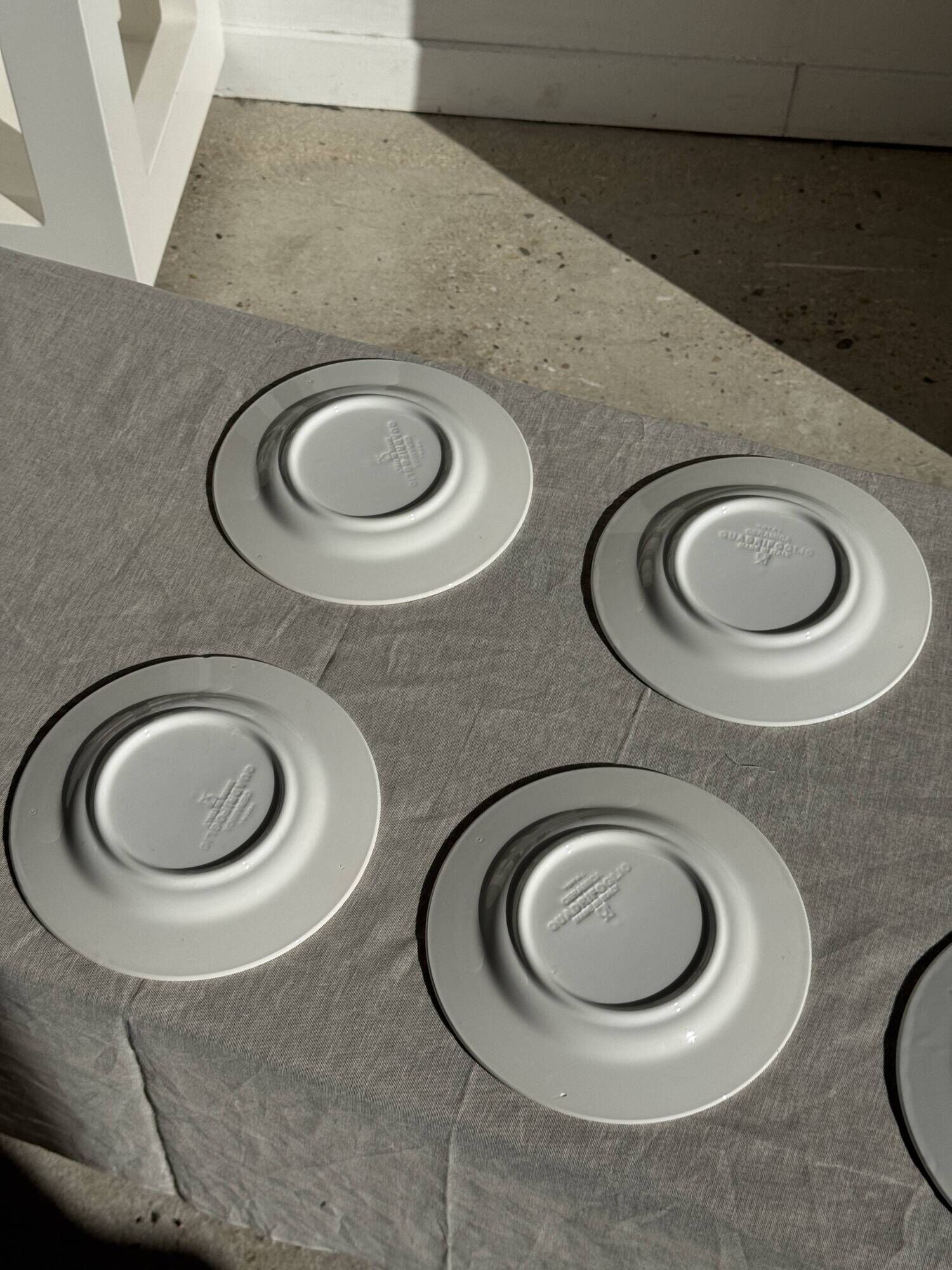 Set of 10 small dessert plates in Italian ceramic Total rim b